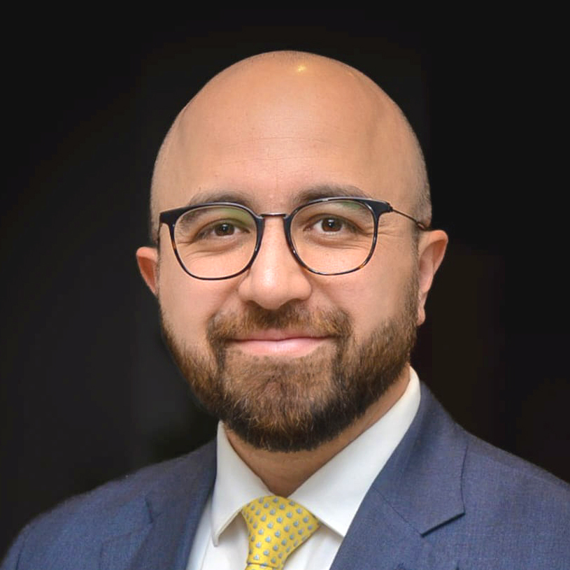 César Álvarez photo